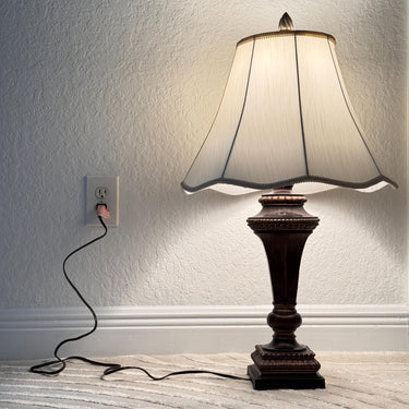 Vintage Table Lamp, Traditional American Lamp, 1980s USA Lighting, Ornate Lamp Base, Classic White Shade, Bedside Night Light