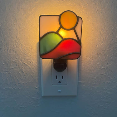 Sunrise Night Light, Deep Poppy colorway, stained glass